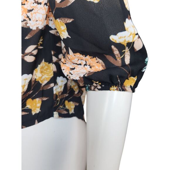 Rue 21 Women's Large Blouse Off-The Shoulder Keyhole Neckline 3/4 Sleeves Floral - Picture 11 of 13